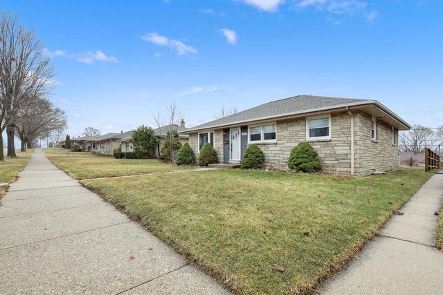 3309 E Lunham AVENUE, Cudahy, WI 53110