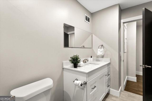 1888 PEELER Road, Atlanta, GA 30338