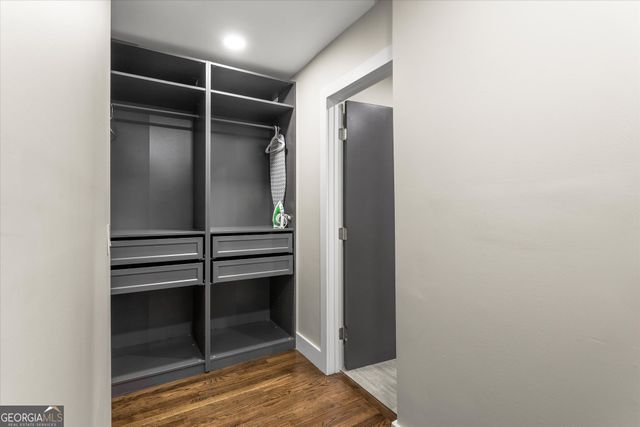 1888 PEELER Road, Atlanta, GA 30338