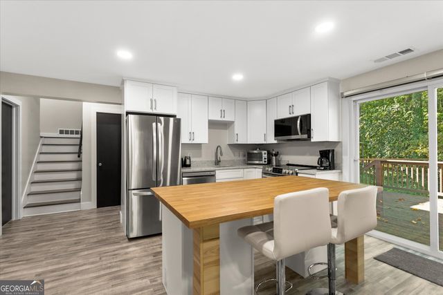 1888 PEELER Road, Atlanta, GA 30338