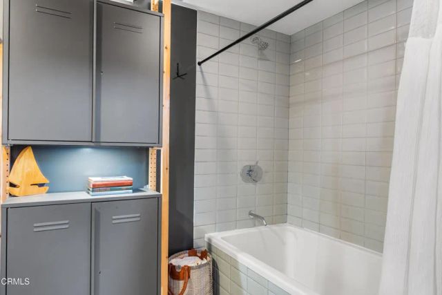 530 S Hewitt Street 244, Los Angeles, CA 90013