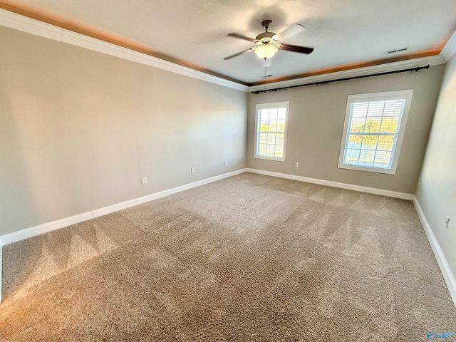 5031 SE Valley Cove Drive, Owens Cross Roads, AL 35763