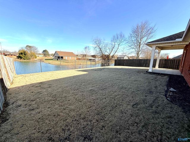 5031 SE Valley Cove Drive, Owens Cross Roads, AL 35763