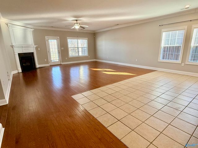 5031 SE Valley Cove Drive, Owens Cross Roads, AL 35763