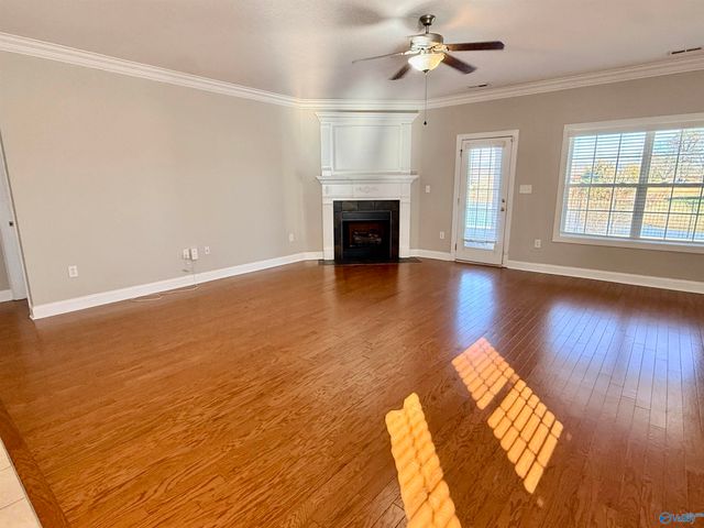 5031 SE Valley Cove Drive, Owens Cross Roads, AL 35763