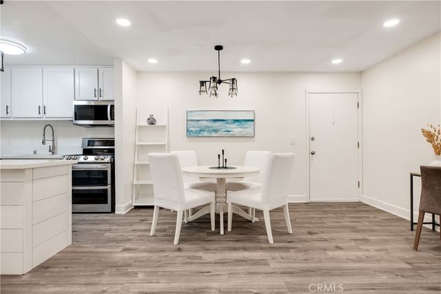 802 Camino Real 105, Redondo Beach, CA 90277