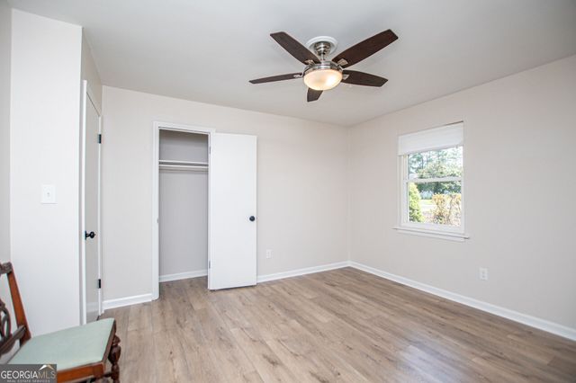 95 E Barbara Lane, Carrollton, GA 30117