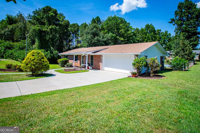 95 E Barbara Lane, Carrollton, GA 30117