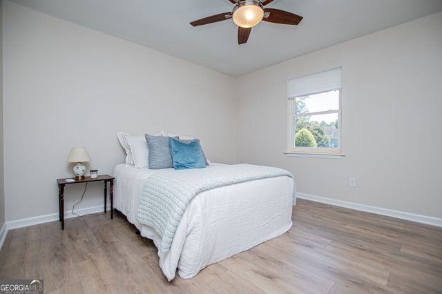 95 E Barbara Lane, Carrollton, GA 30117