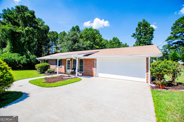 95 E Barbara Lane, Carrollton, GA 30117
