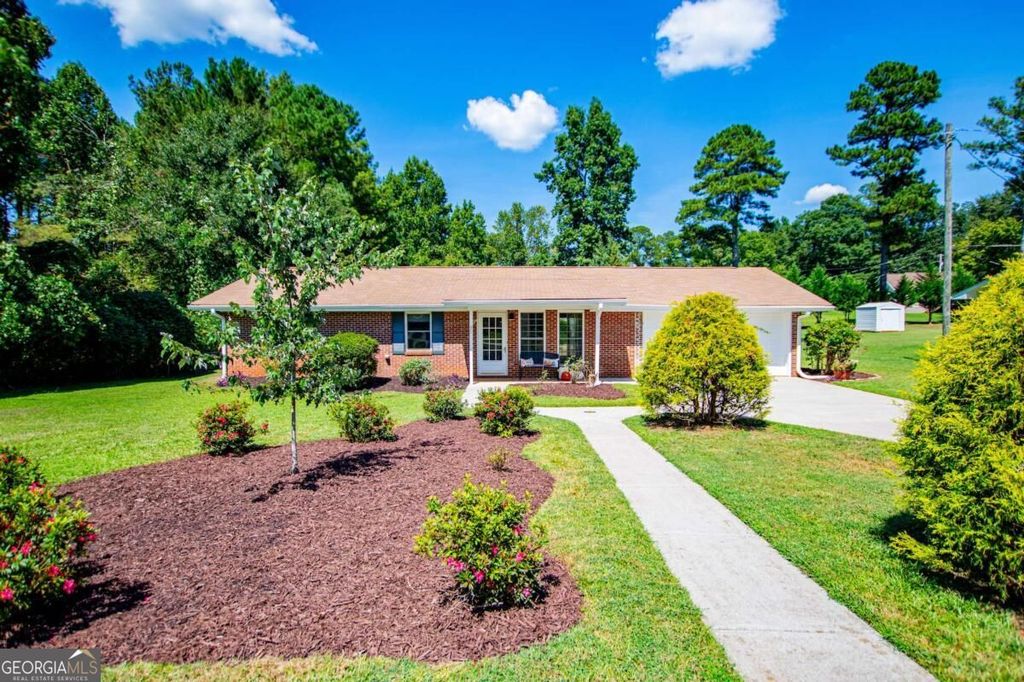 95 E Barbara Lane, Carrollton, GA 30117