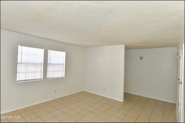 8933 Kenneth Street B, El Paso, TX 79904