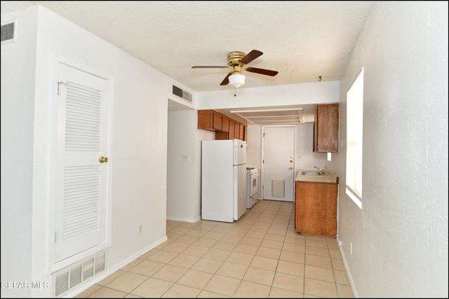 8933 Kenneth Street B, El Paso, TX 79904