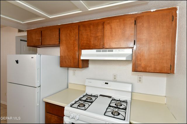 8933 Kenneth Street B, El Paso, TX 79904