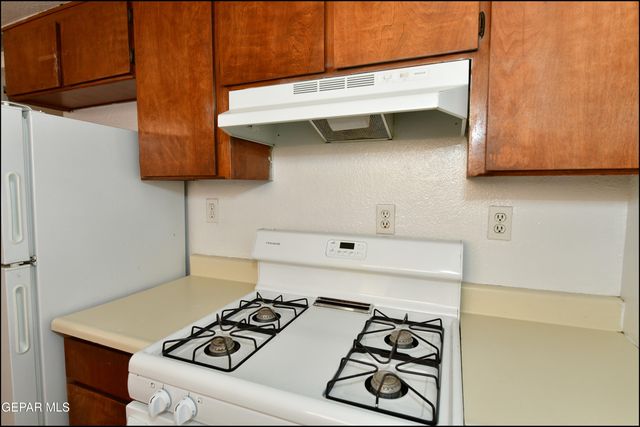 8933 Kenneth Street B, El Paso, TX 79904