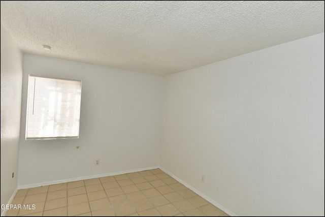 8933 Kenneth Street B, El Paso, TX 79904