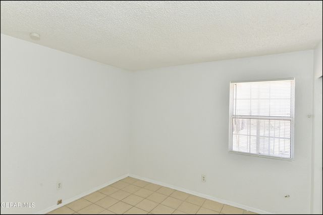 8933 Kenneth Street B, El Paso, TX 79904