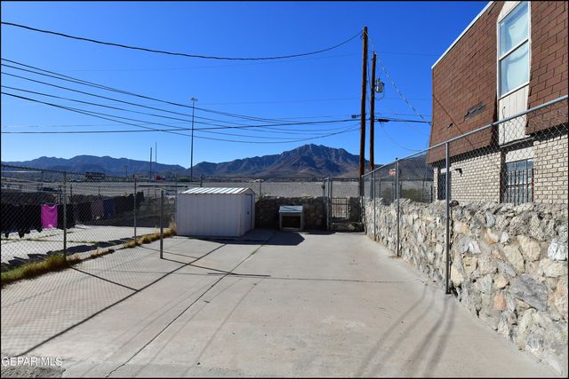 8933 Kenneth Street B, El Paso, TX 79904