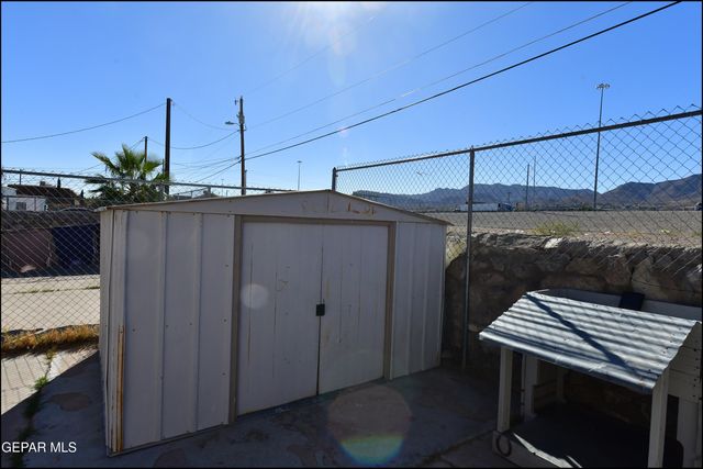 8933 Kenneth Street B, El Paso, TX 79904