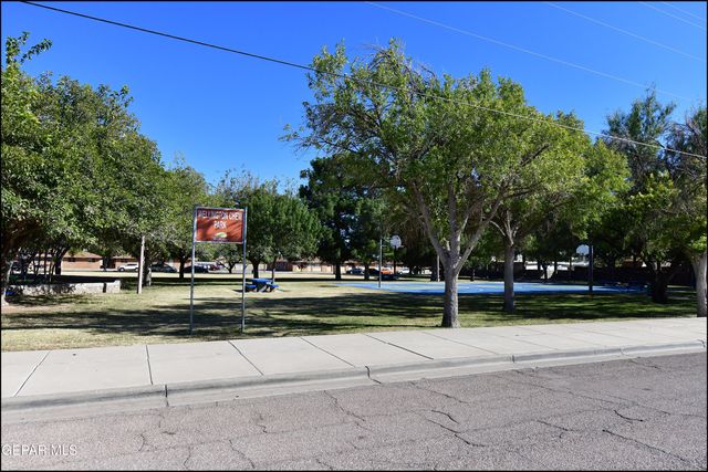 8933 Kenneth Street B, El Paso, TX 79904