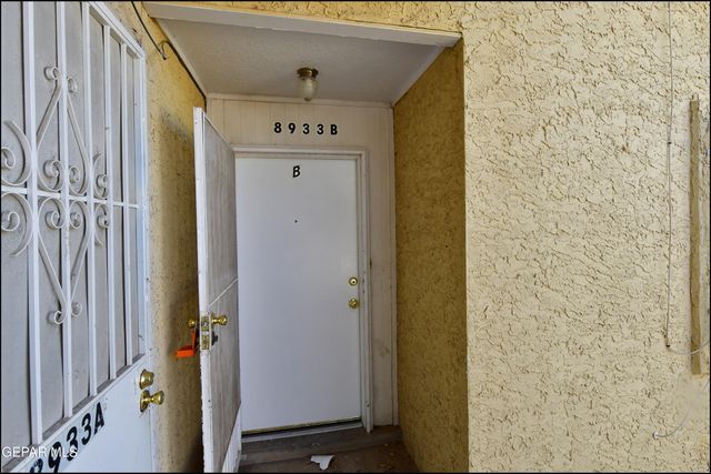 8933 Kenneth Street B, El Paso, TX 79904
