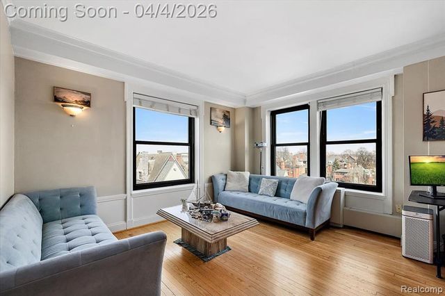 15 E Kirby Street 429, Detroit, MI 48202