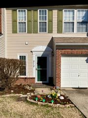 3030 Ned Shelton Rd Apt 212, Nashville, TN 37217
