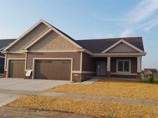 1033 Kopp Road, Waunakee, WI 53597