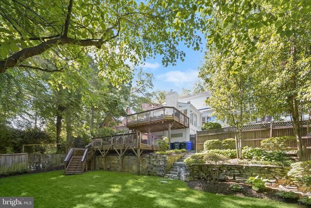 3075 N POLLARD ST N, Arlington, VA 22207