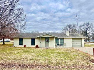 1103 Oliver Street, Benton, IL 62812