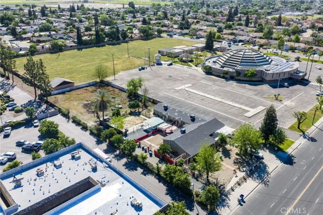 3280 McCall Ave, Selma, CA 93662