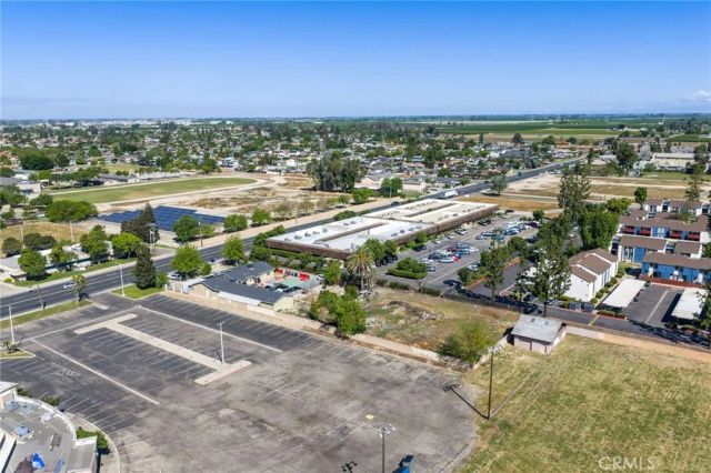 3280 McCall Ave, Selma, CA 93662