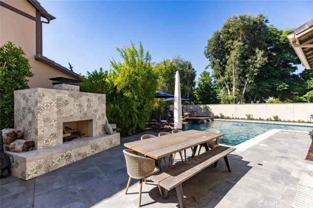 37 Scarlet Maple Drive, Ladera Ranch, CA 92694