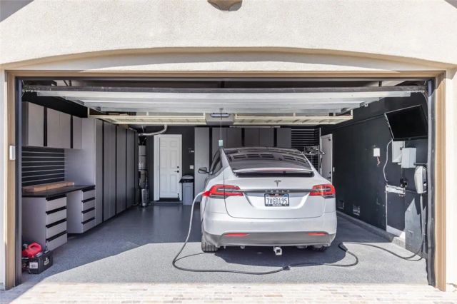 37 Scarlet Maple Drive, Ladera Ranch, CA 92694