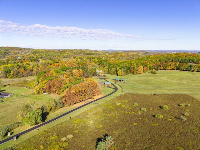 6126 Rossier Rd, Canandaigua Town, NY 14424