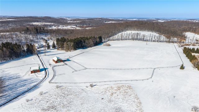 6126 Rossier Rd, Canandaigua Town, NY 14424