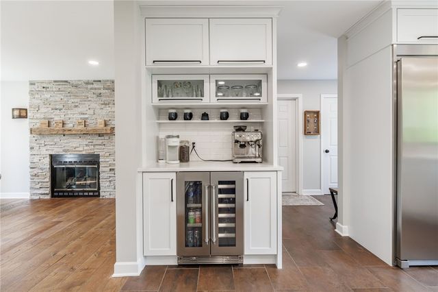 6126 Rossier Rd, Canandaigua Town, NY 14424