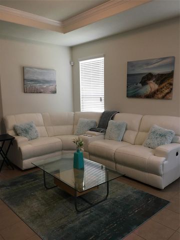 6734 Brimridge Lane, Houston, TX 77048