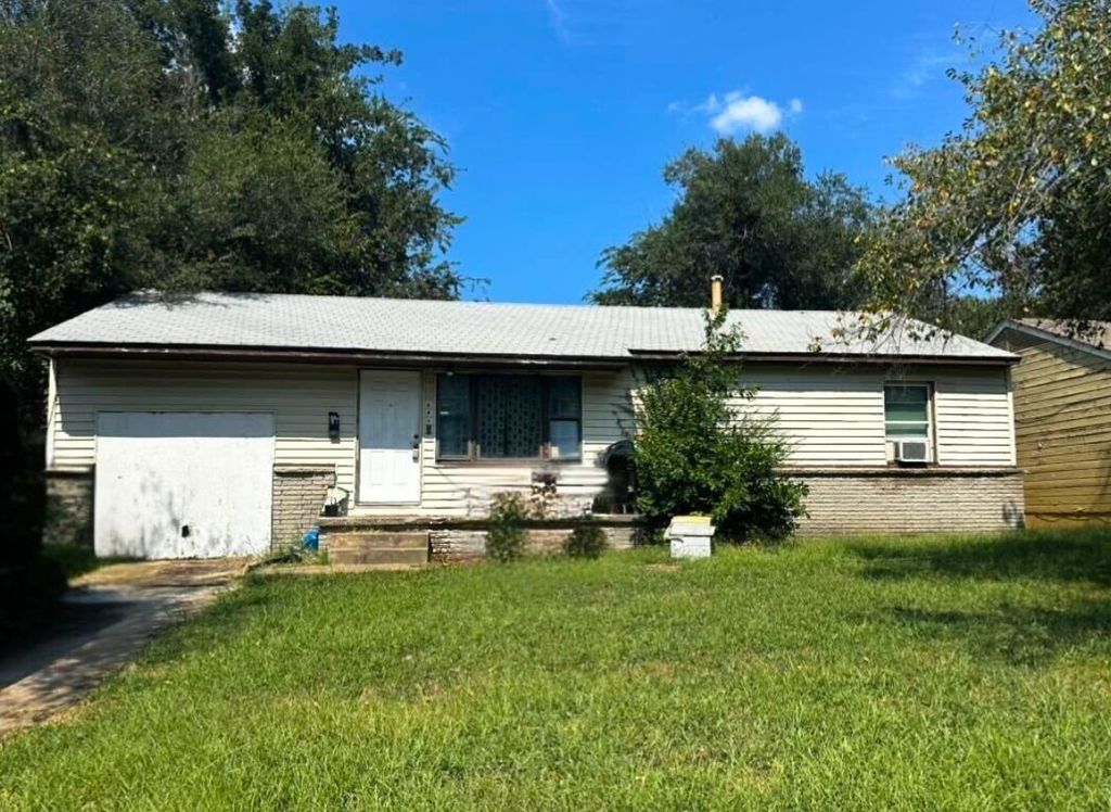 223 E 52nd Street N, Tulsa, OK 74126