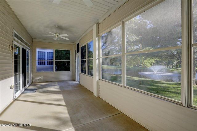 34 Spyglass Drive, Jackson, NJ 08527