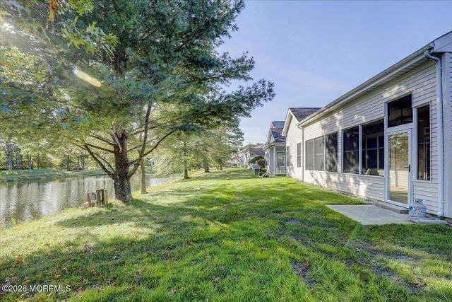 34 Spyglass Drive, Jackson, NJ 08527