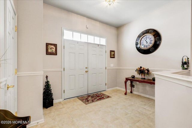 34 Spyglass Drive, Jackson, NJ 08527