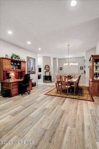 34 Spyglass Drive, Jackson, NJ 08527