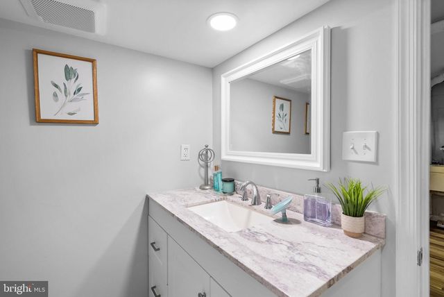 8406 SNOWDEN LOOP CT, Laurel, MD 20708
