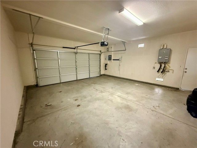 13886 Camino Cinco, Victorville, CA 92392