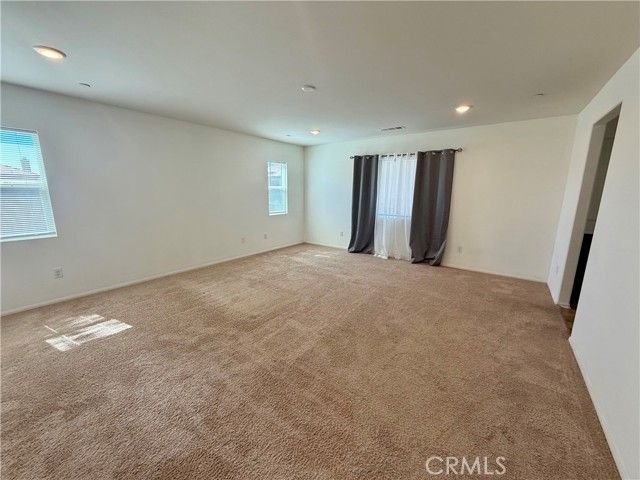 13886 Camino Cinco, Victorville, CA 92392