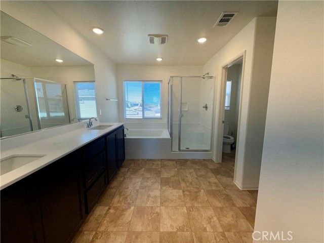 13886 Camino Cinco, Victorville, CA 92392