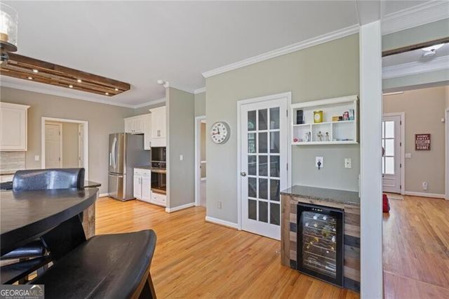 1045 Tullmore Drive, Roswell, GA 30075