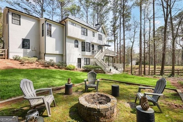 1045 Tullmore Drive, Roswell, GA 30075