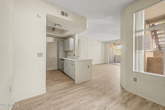 3830 E Lakewood Parkway E 2047, Phoenix, AZ 85048
